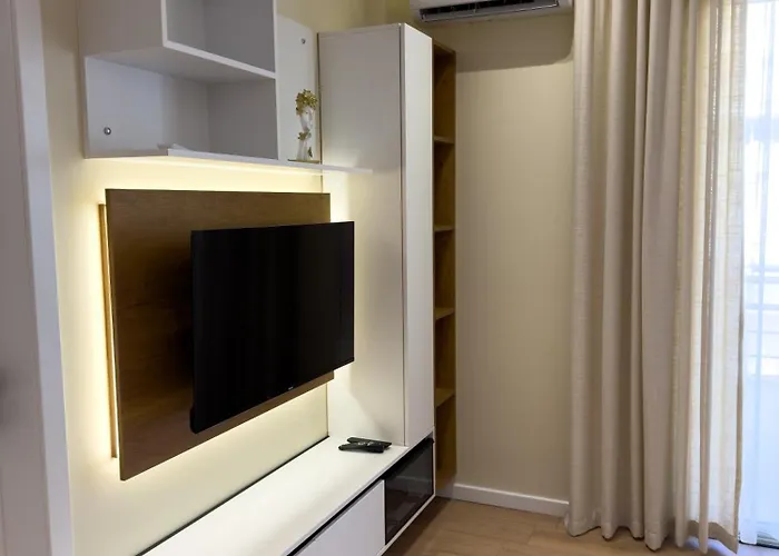 Iliria Sea View * Dıraç